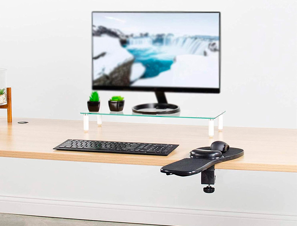 APOIO DE BRACOS ERGONOMICO Q-CONNECT COM TAPETE DE RATO E APOIO DE PULSOS PRETO 220X140X480 MM