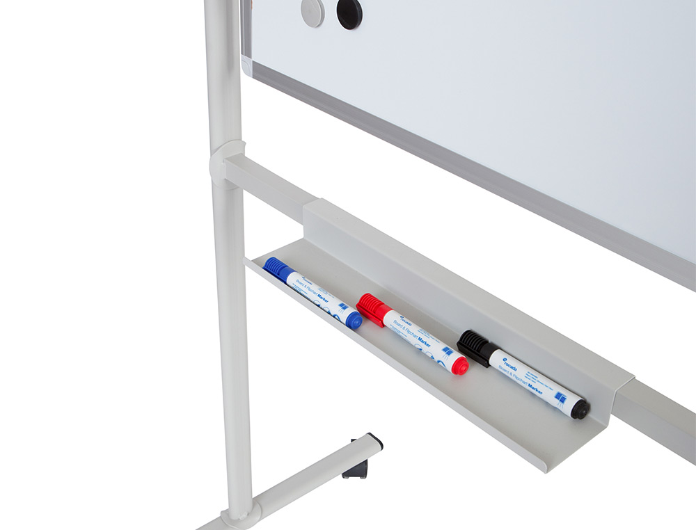 QUADRO BRANCO ROCADA GIRATORIO DUPLA FACE ACO LACADO MAGNETICO COM BANDEJAS ACESSORIOS 150X180 CM