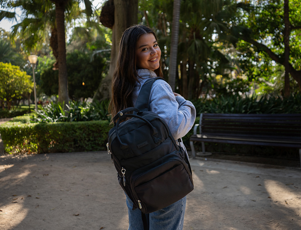 MOCHILA ANTARTIK DESIGN CASUAL COM ASA MULTIBOLSO COR PRETO 410X120X290 MM