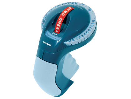 ETIQUETADORA DYMO OMEGA DE 9 MM UTILIZA TODAS AS FITAS 3D DE 9MM LARGURA X 2 E 3M COMPRIMENTO COR AZUL