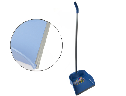 APANHADOR DE LIXO COM PERFIL EM BORRACHA 23 CM COM PAU